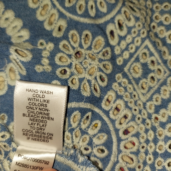 SOLD! Sale 🌞 Fever~Chambray Off the Shoulder White Eyelet Embroidered Top - Picture 5 of 15